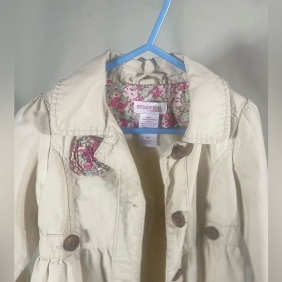 Genuine Kids by OshKosh 3T Tan overcoat with flower detail - Picture 2 of 5